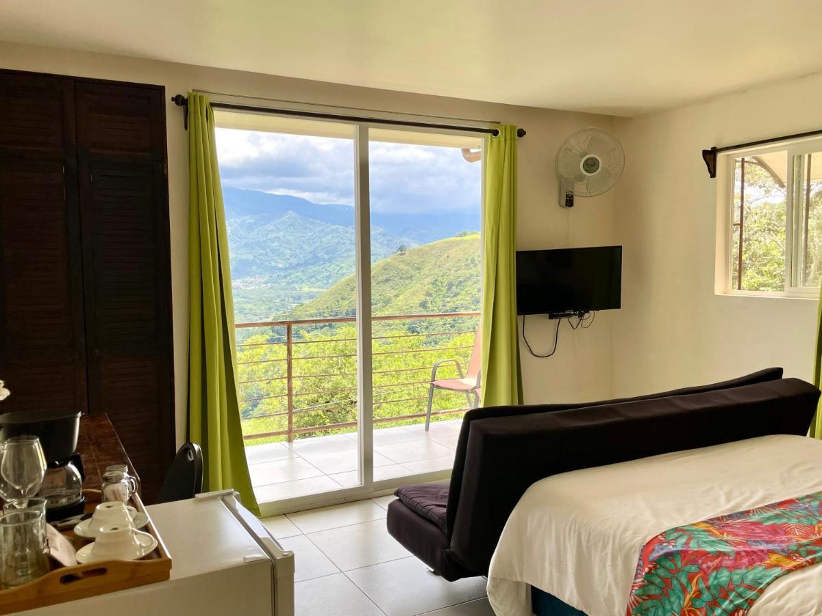Rinconcito Verde Ujarras Ngoại thất bức ảnh