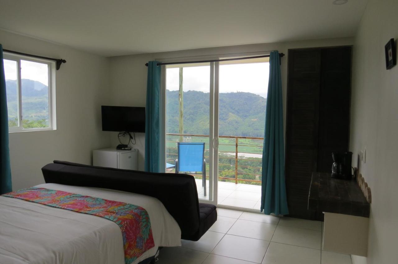 Rinconcito Verde Ujarras Ngoại thất bức ảnh
